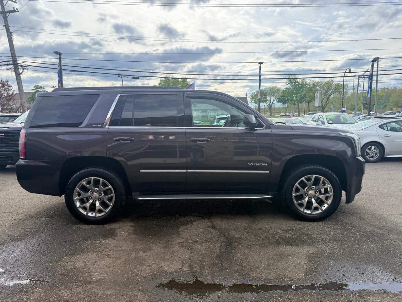 GMC Yukon SLE 4WD 2015