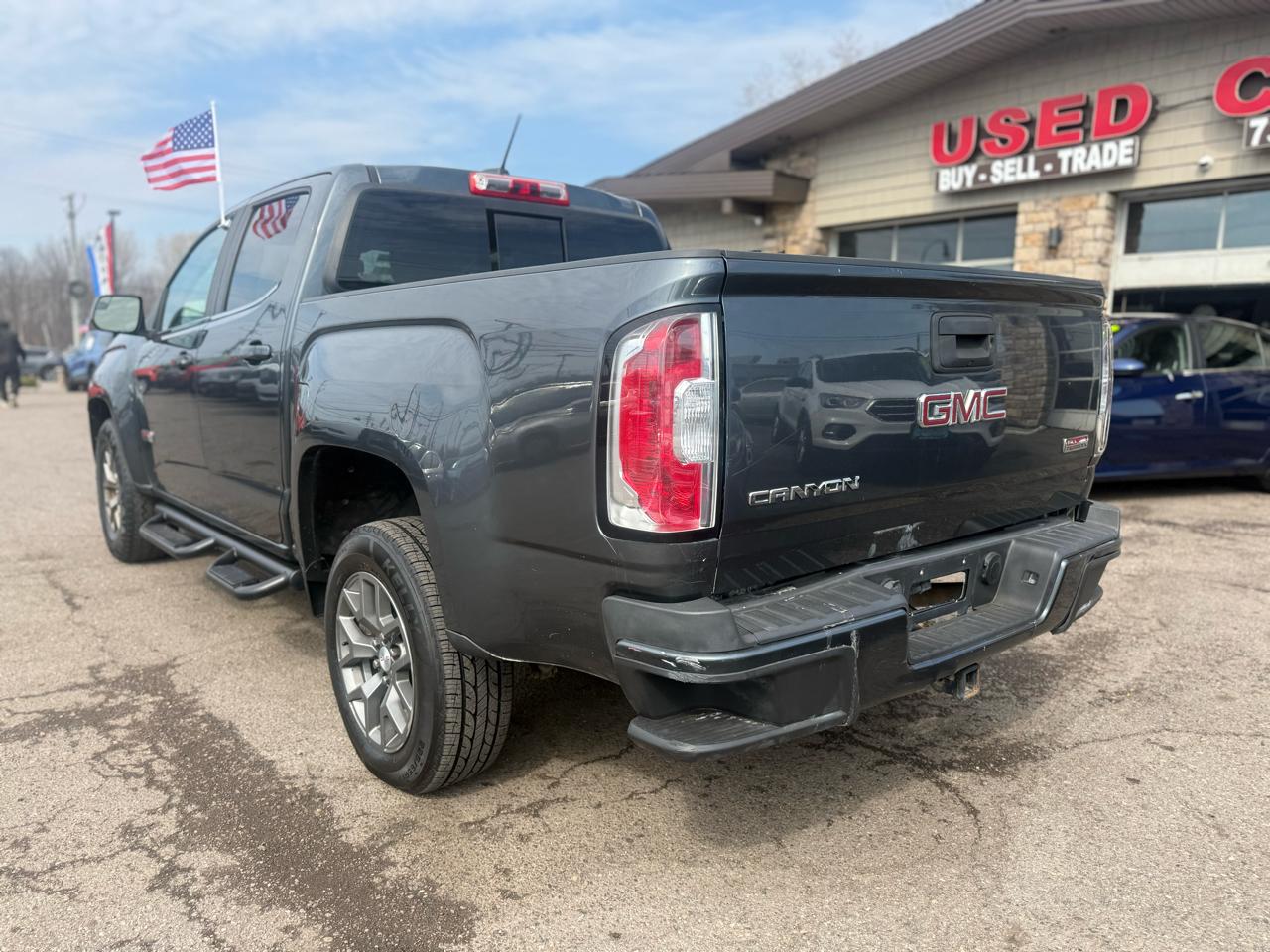 GMC Canyon SLE Crew Cab 4WD 2016
