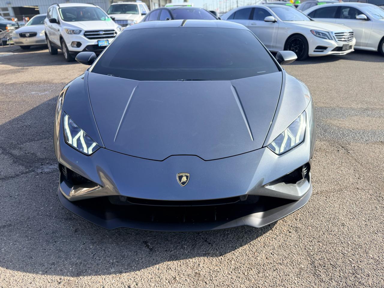 Lamborghini Huracan EVO Coupe 2021