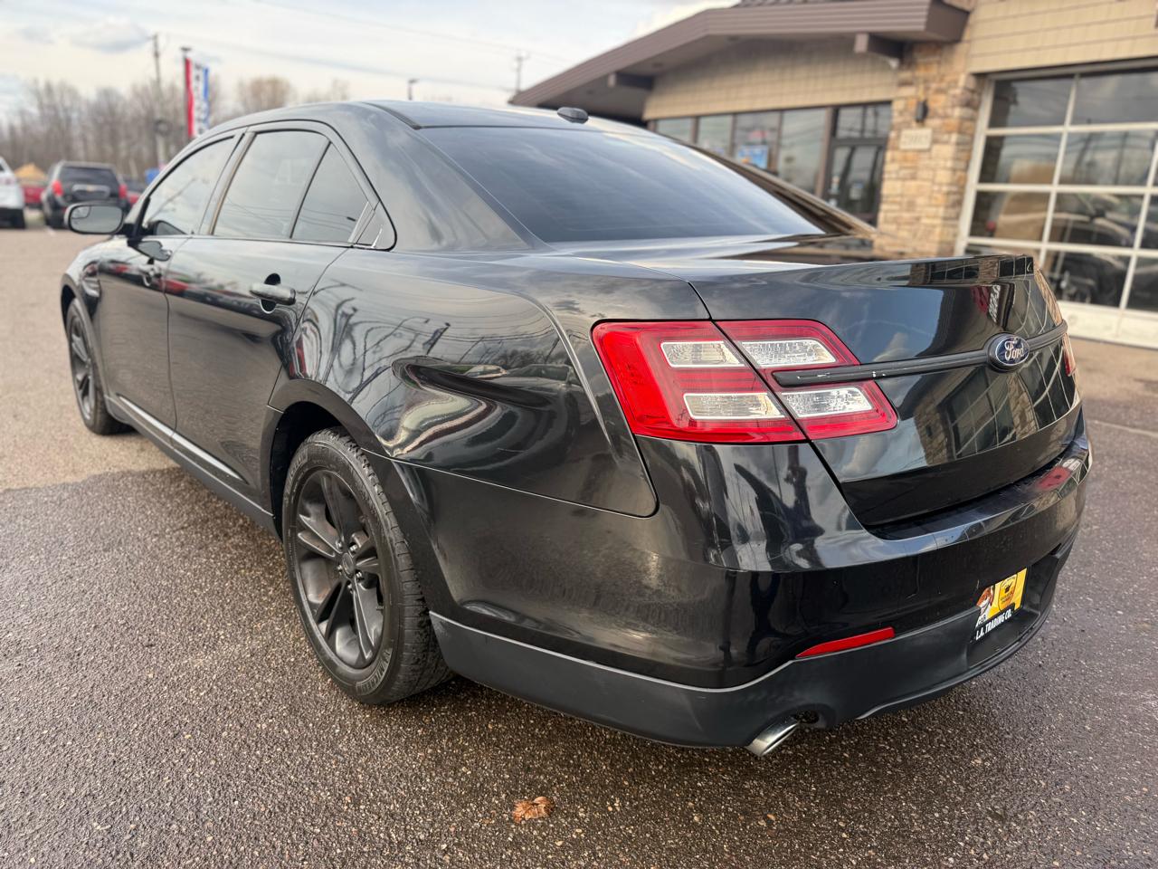 Ford Taurus SEL FWD 2014