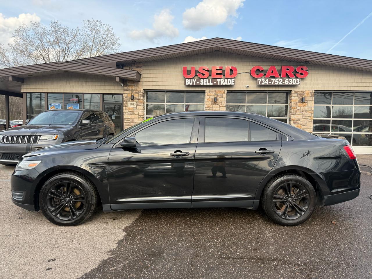 Ford Taurus SEL FWD 2014