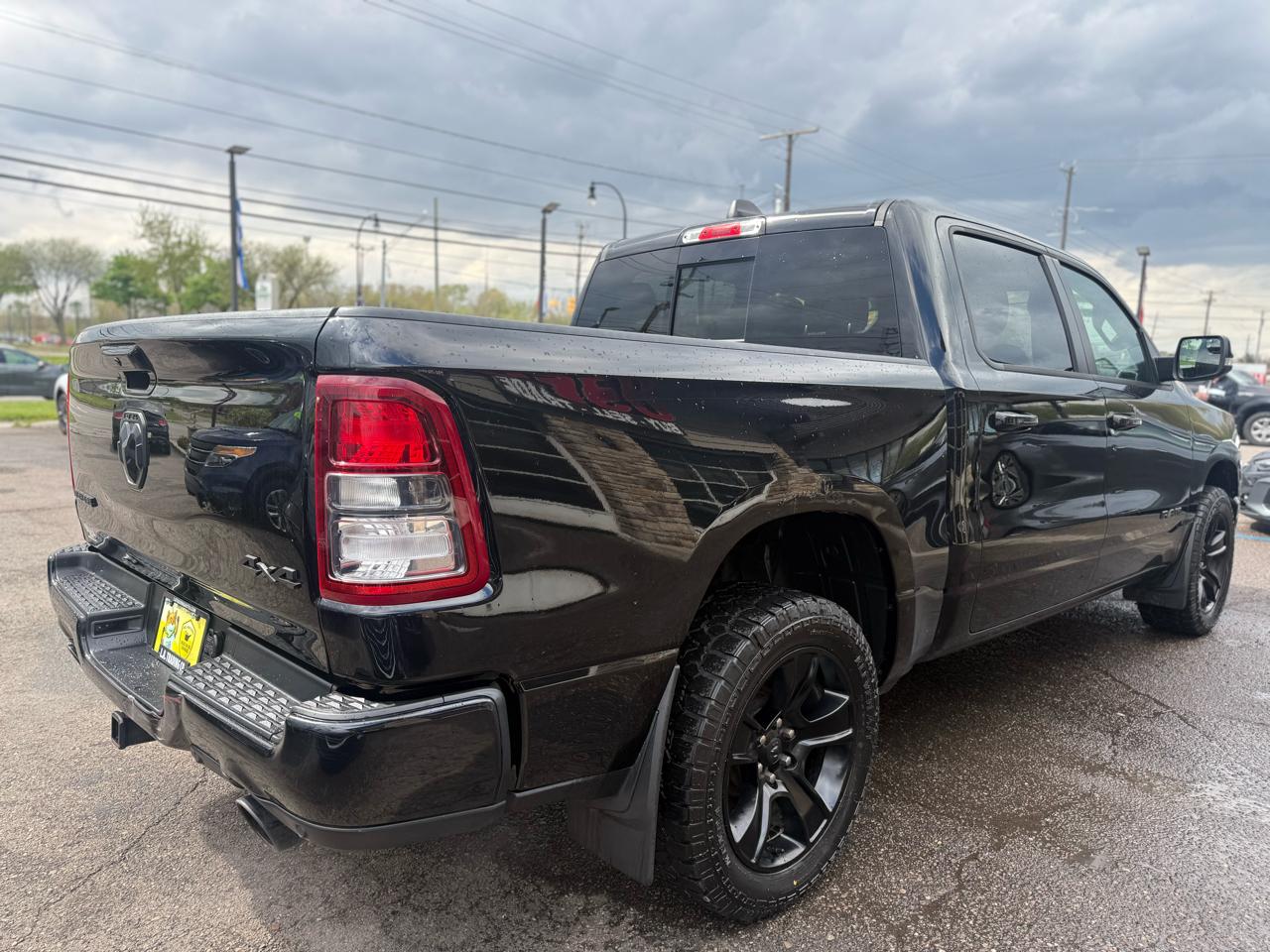 RAM 1500 Big Horn Crew Cab SWB 4WD 2020