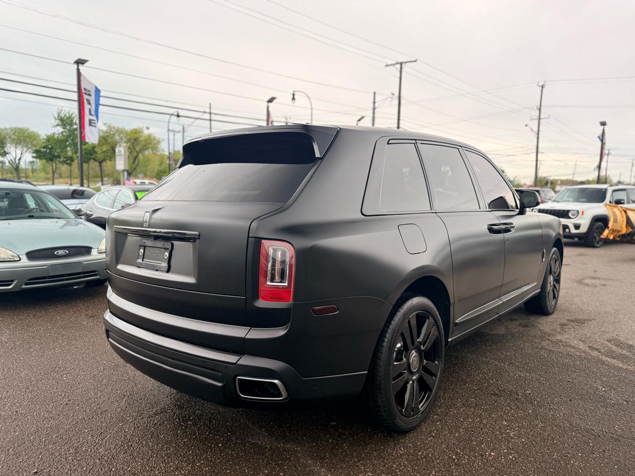 Rolls-Royce Cullinan Base 2020