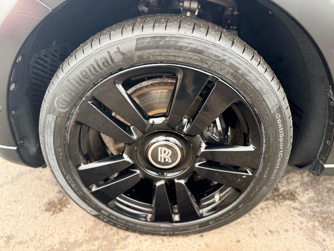 Rolls-Royce Cullinan Base 2020