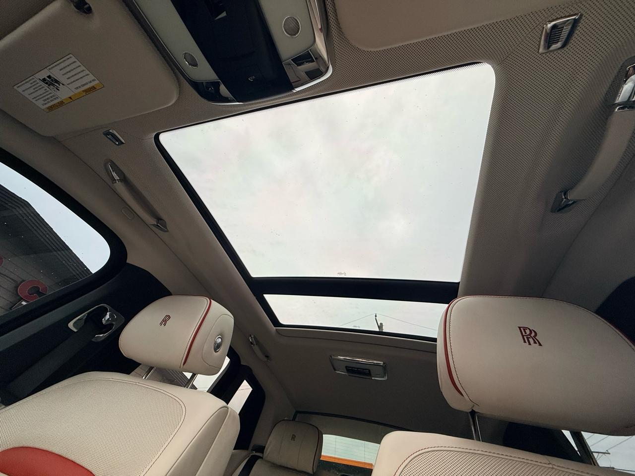Rolls-Royce Cullinan Base 2020