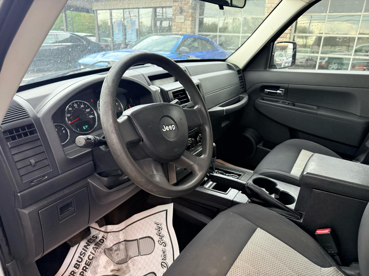 Jeep Liberty Sport 4WD 2009