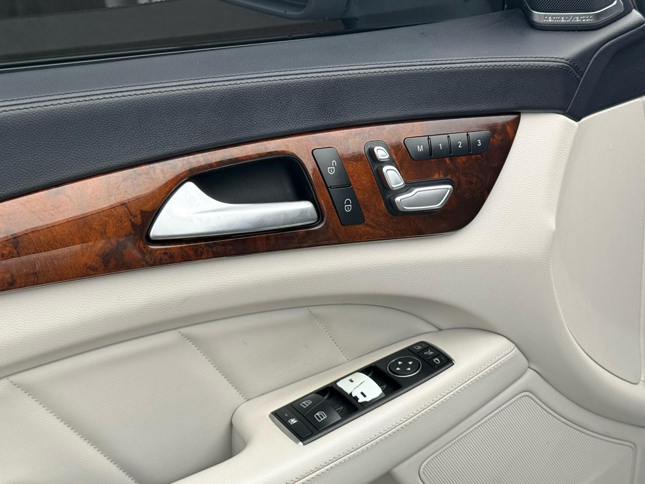 Mercedes-Benz CLS-Class CLS550 4MATIC 2015