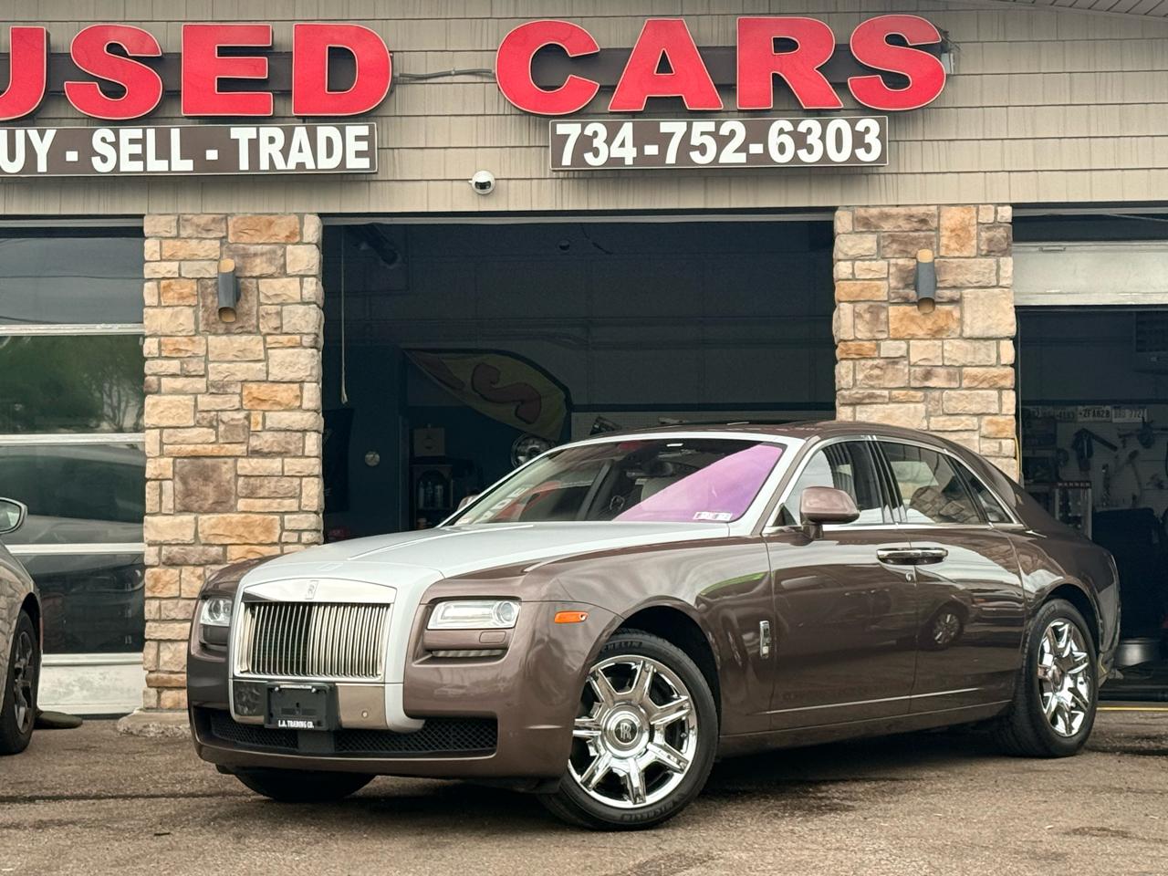 Rolls-Royce Ghost Sedan 2012