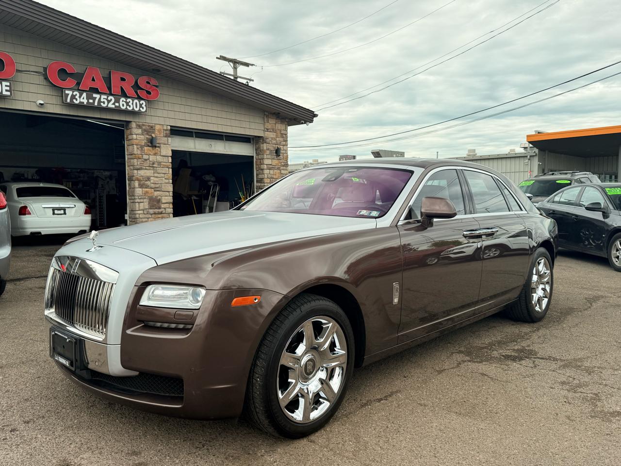 Rolls-Royce Ghost Sedan 2012