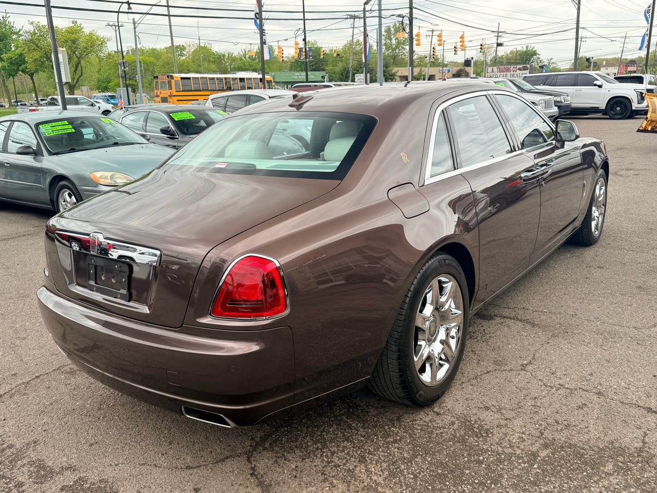 Rolls-Royce Ghost Sedan 2012