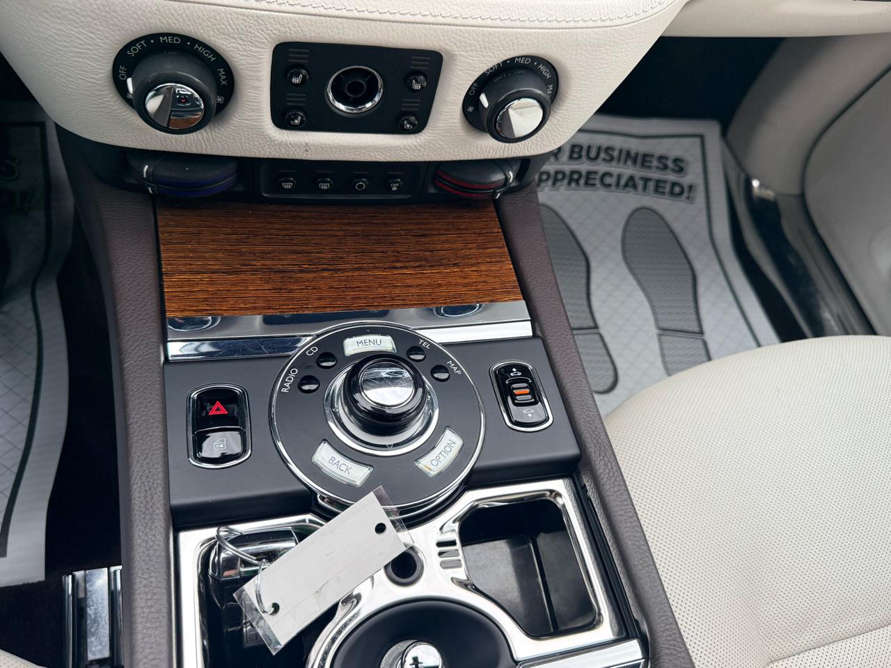 Rolls-Royce Ghost Sedan 2012