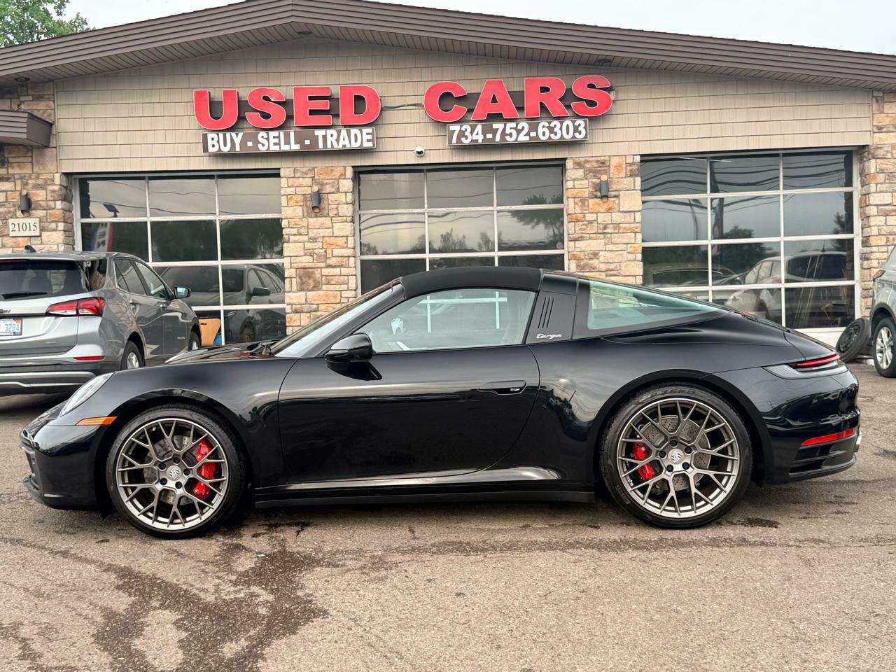 Porsche 911 Targa 4S Coupe 2021