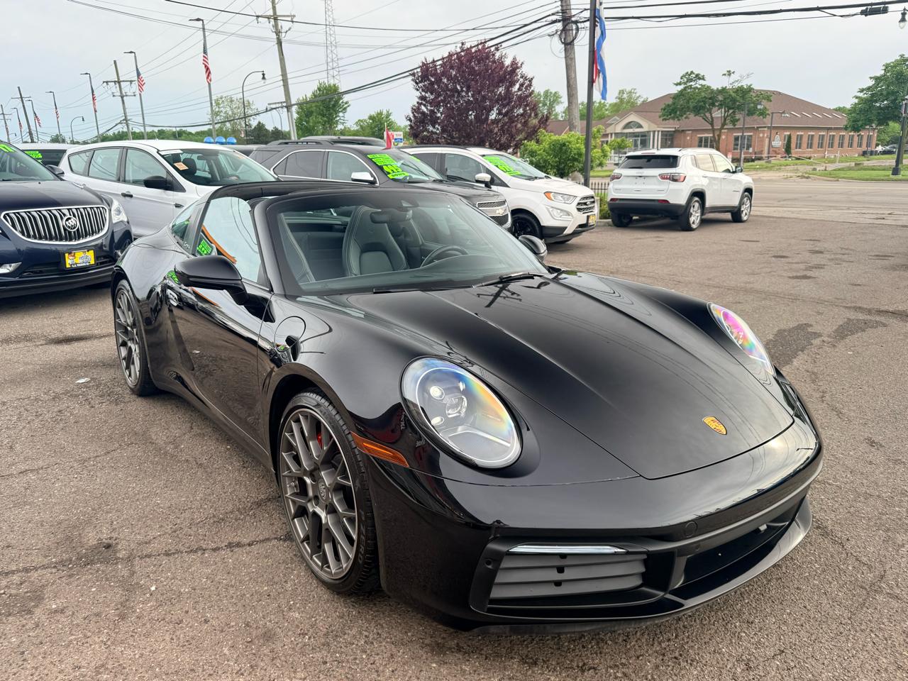 Porsche 911 Targa 4S Coupe 2021