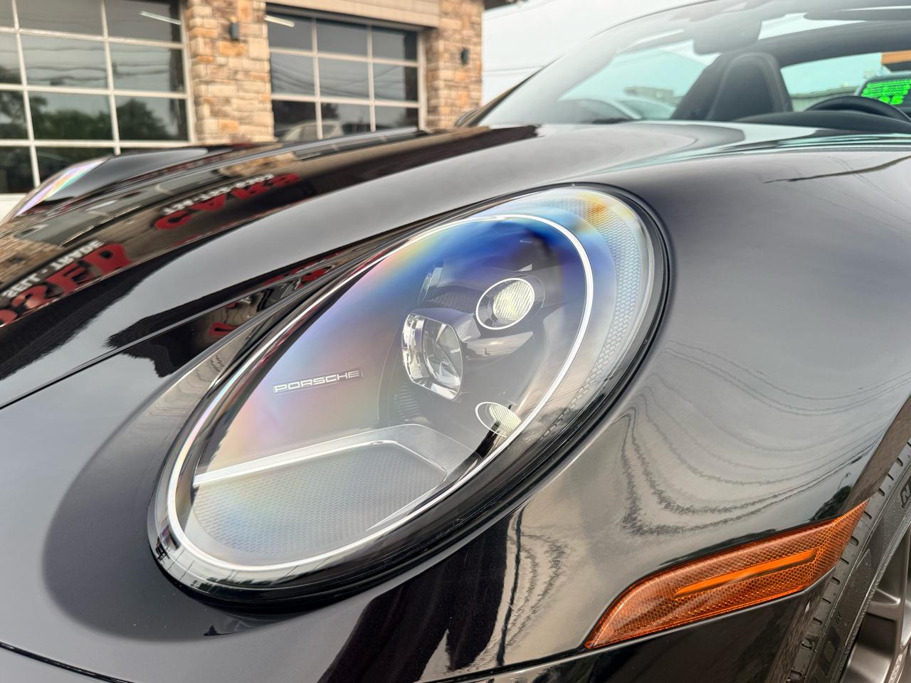 Porsche 911 Targa 4S Coupe 2021