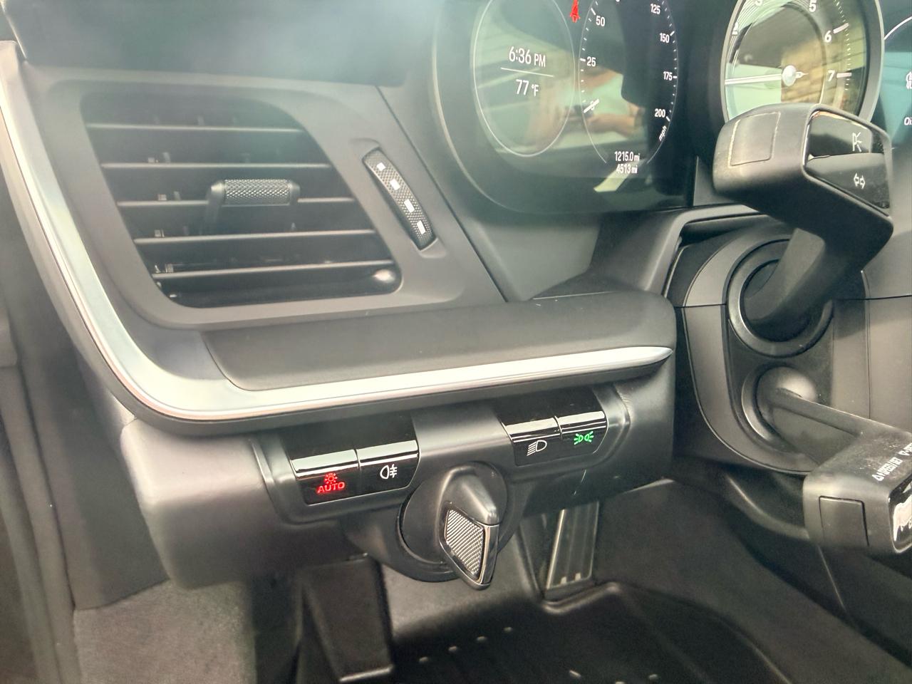 Porsche 911 Targa 4S Coupe 2021