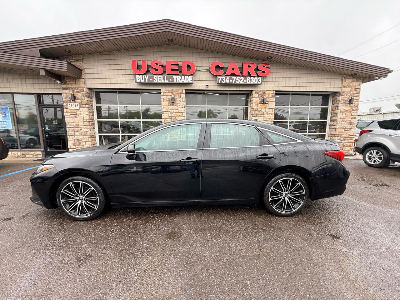 Toyota Avalon XSE 2020