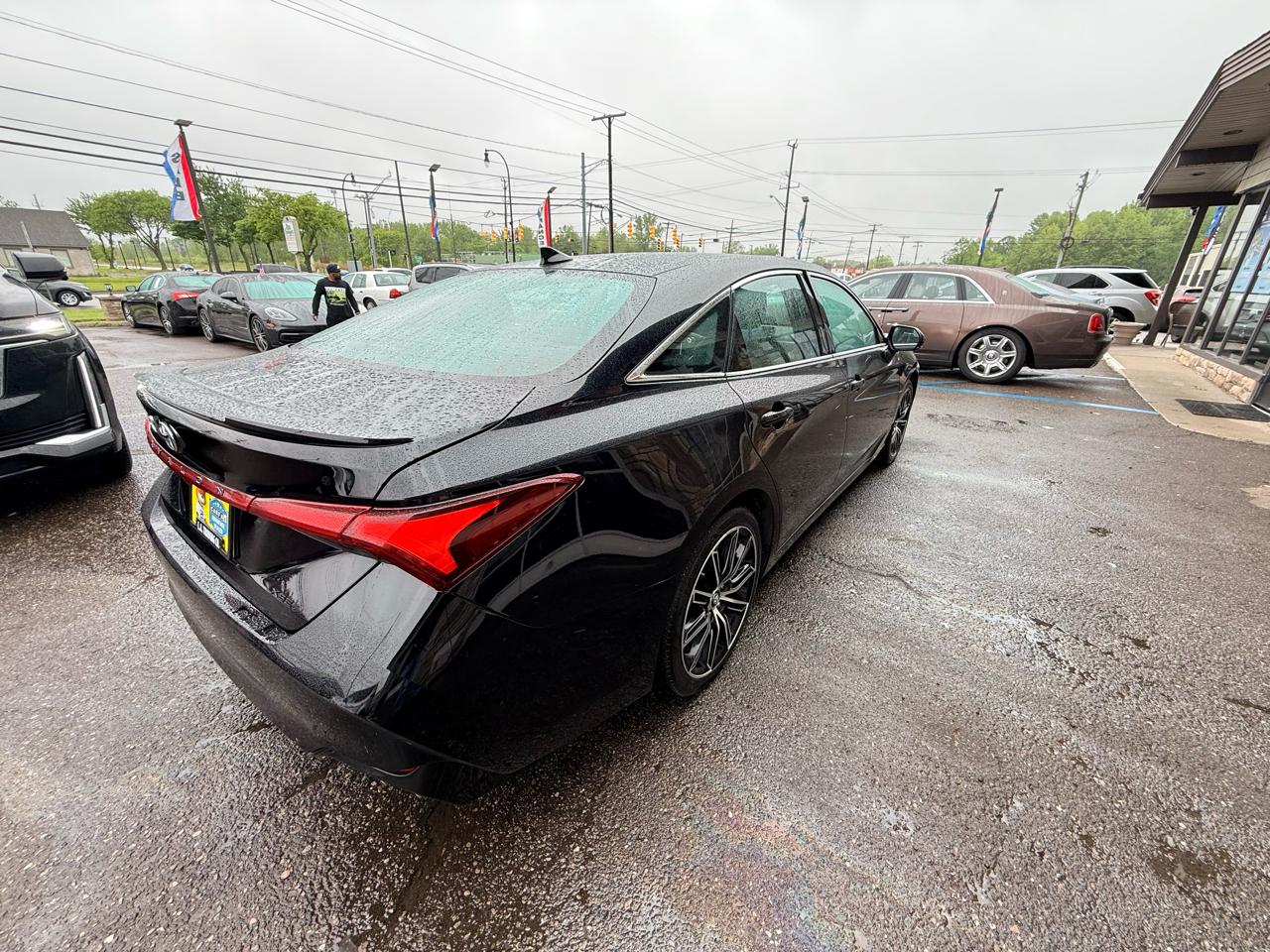 Toyota Avalon XSE 2020