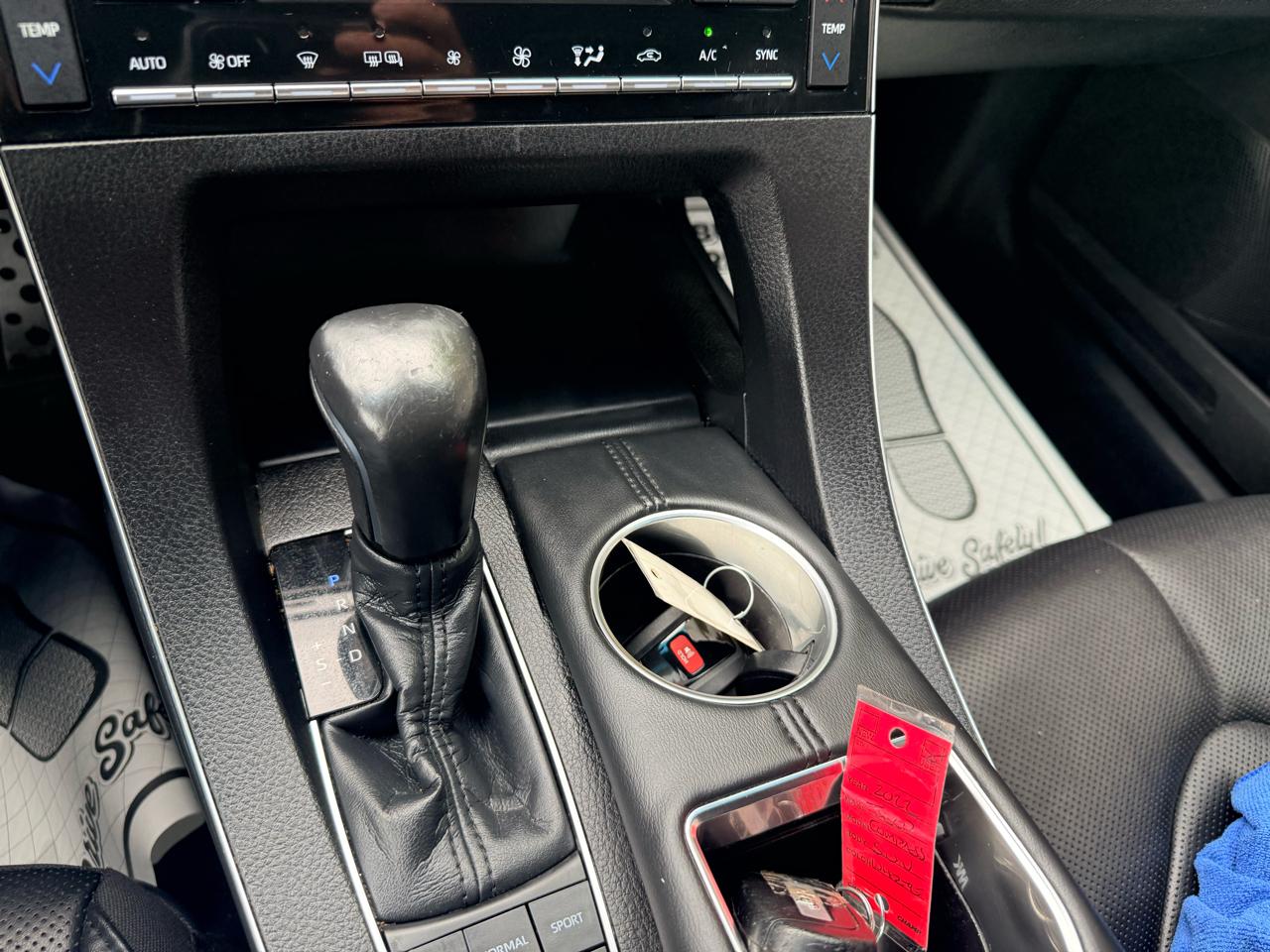 Toyota Avalon XSE 2020