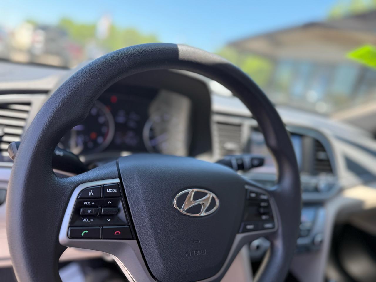 Hyundai Elantra Limited 2017