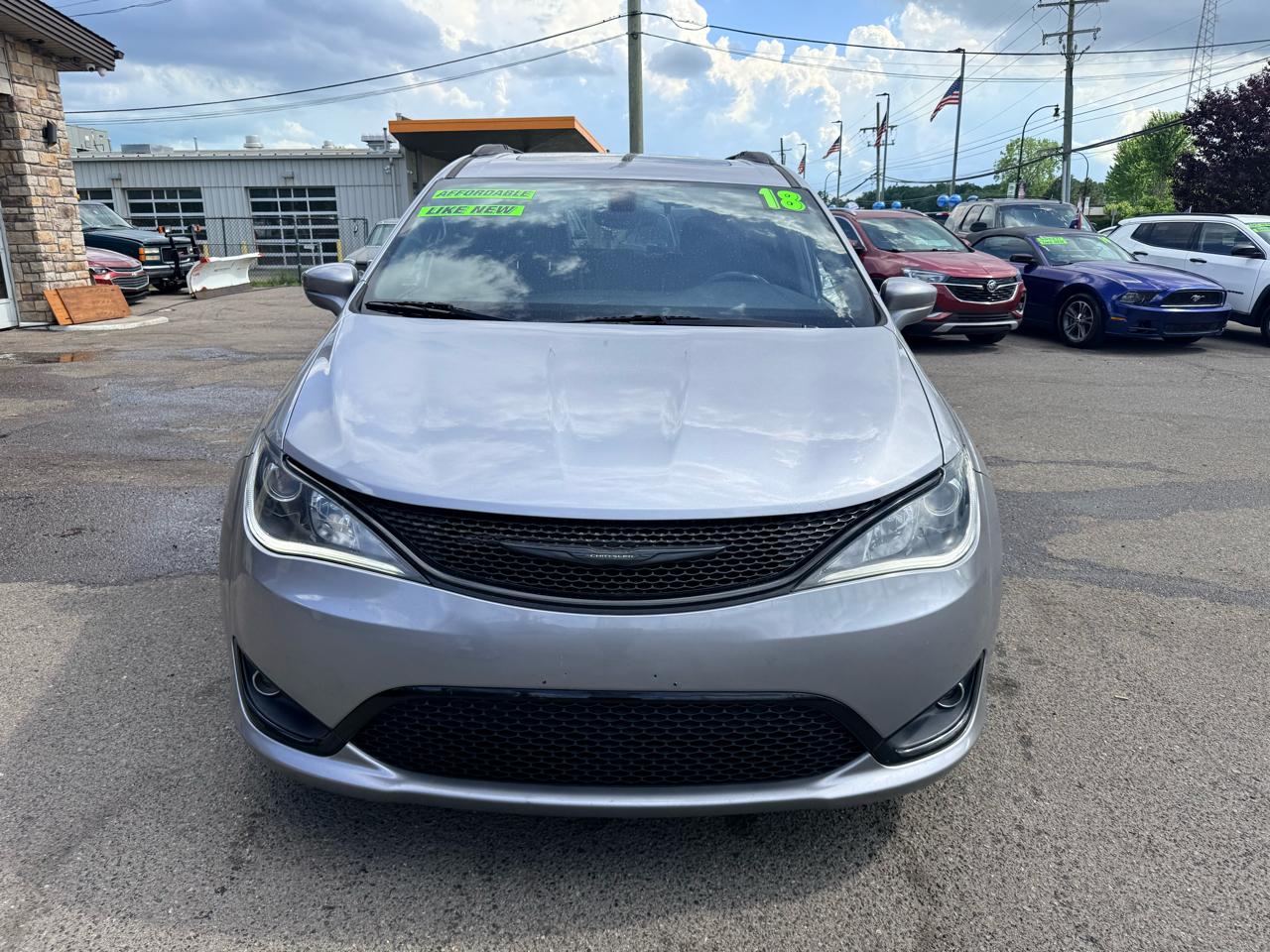 Chrysler Pacifica Limited 2018