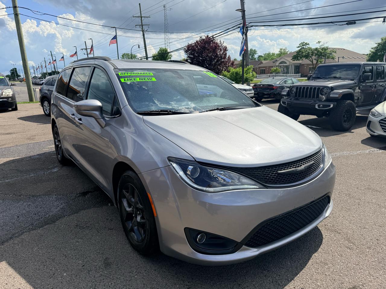 Chrysler Pacifica Limited 2018