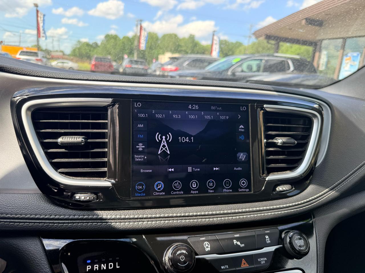 Chrysler Pacifica Limited 2018
