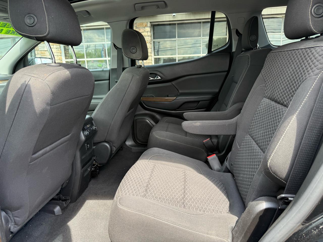GMC Acadia SLE-2 FWD 2017