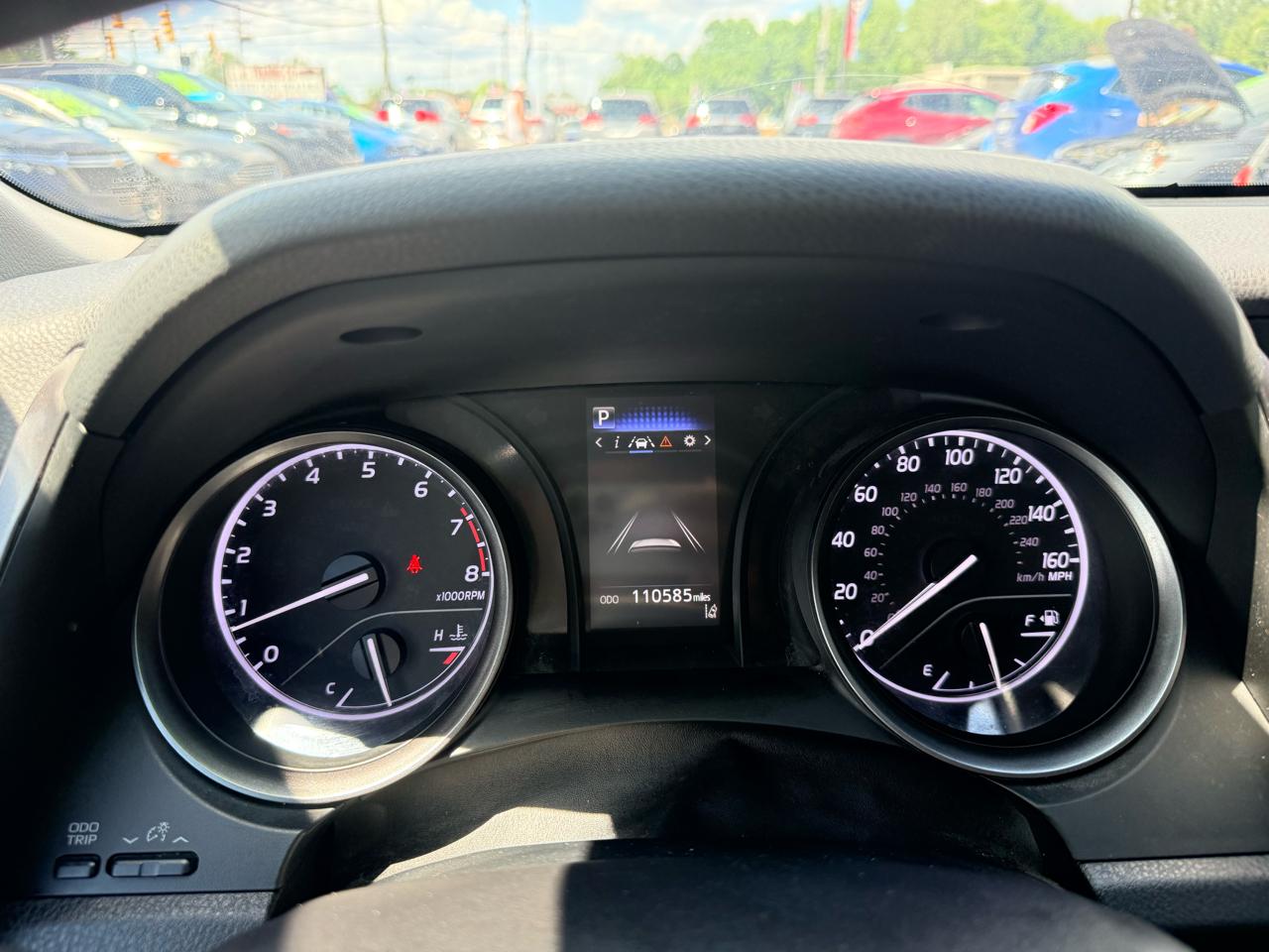 Toyota Camry SE 2022