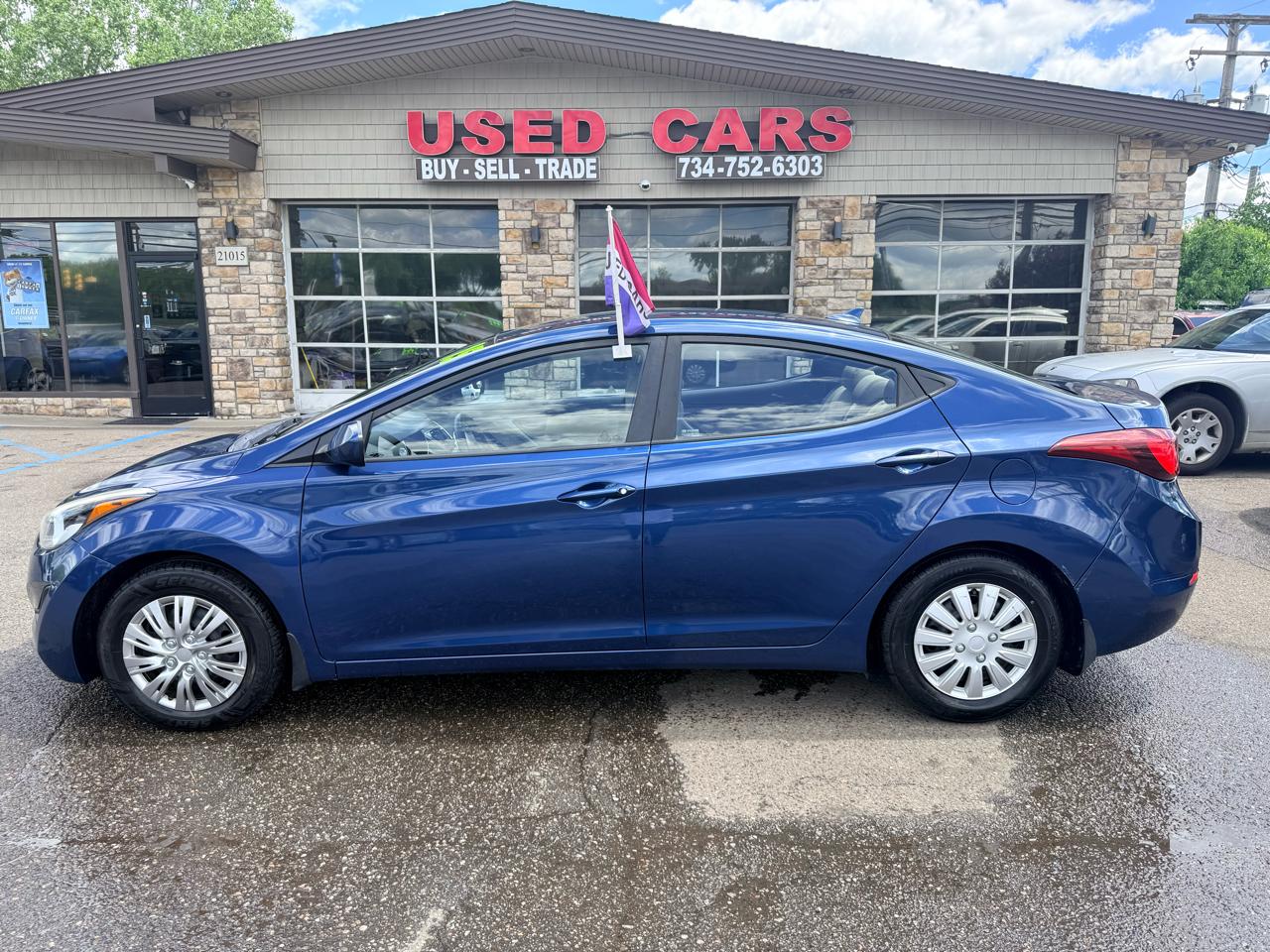 Hyundai Elantra SE 6AT 2016