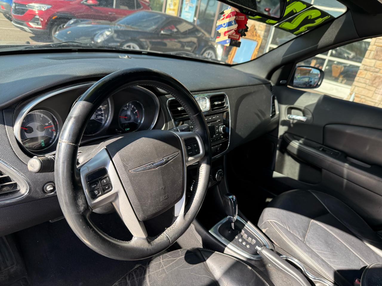 Chrysler 200 Limited 2013