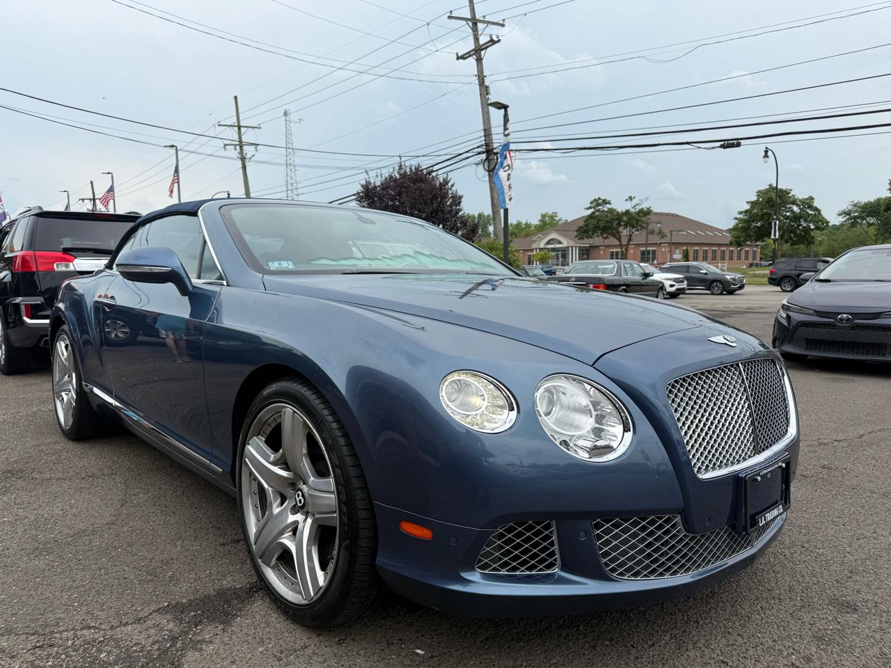 Bentley Continental GTC Convertible 2012