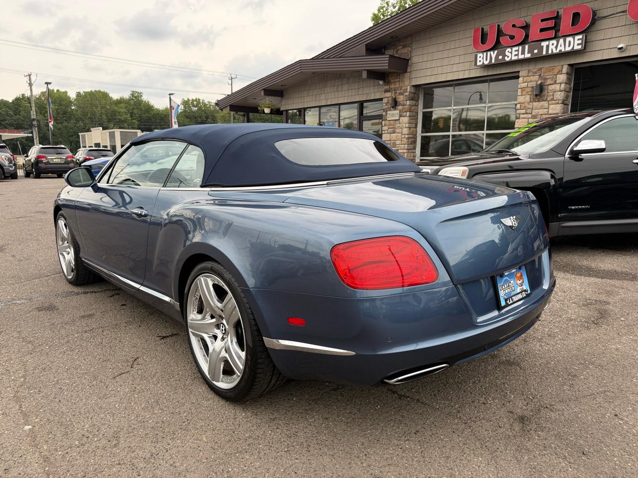 Bentley Continental GTC Convertible 2012