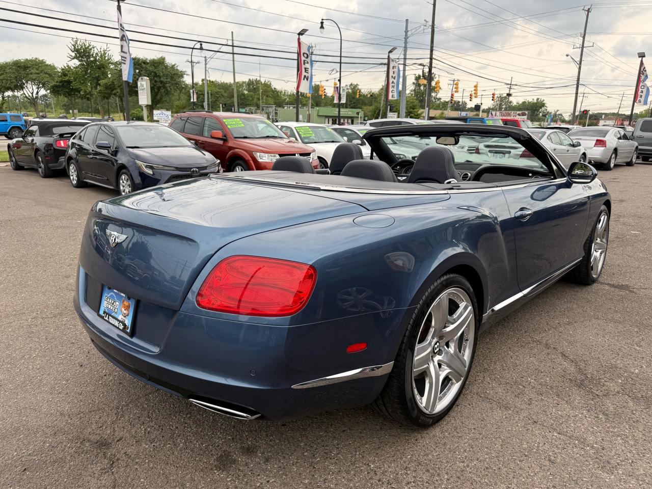 Bentley Continental GTC Convertible 2012