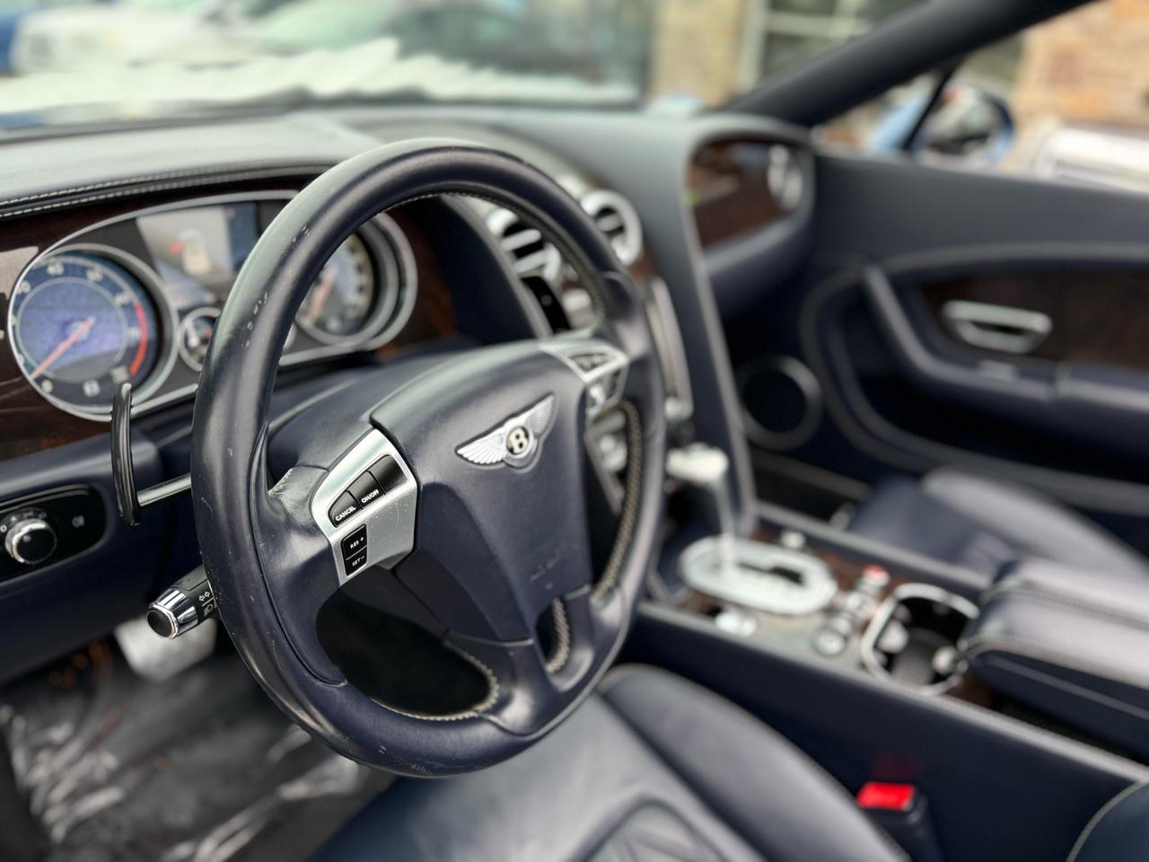 Bentley Continental GTC Convertible 2012
