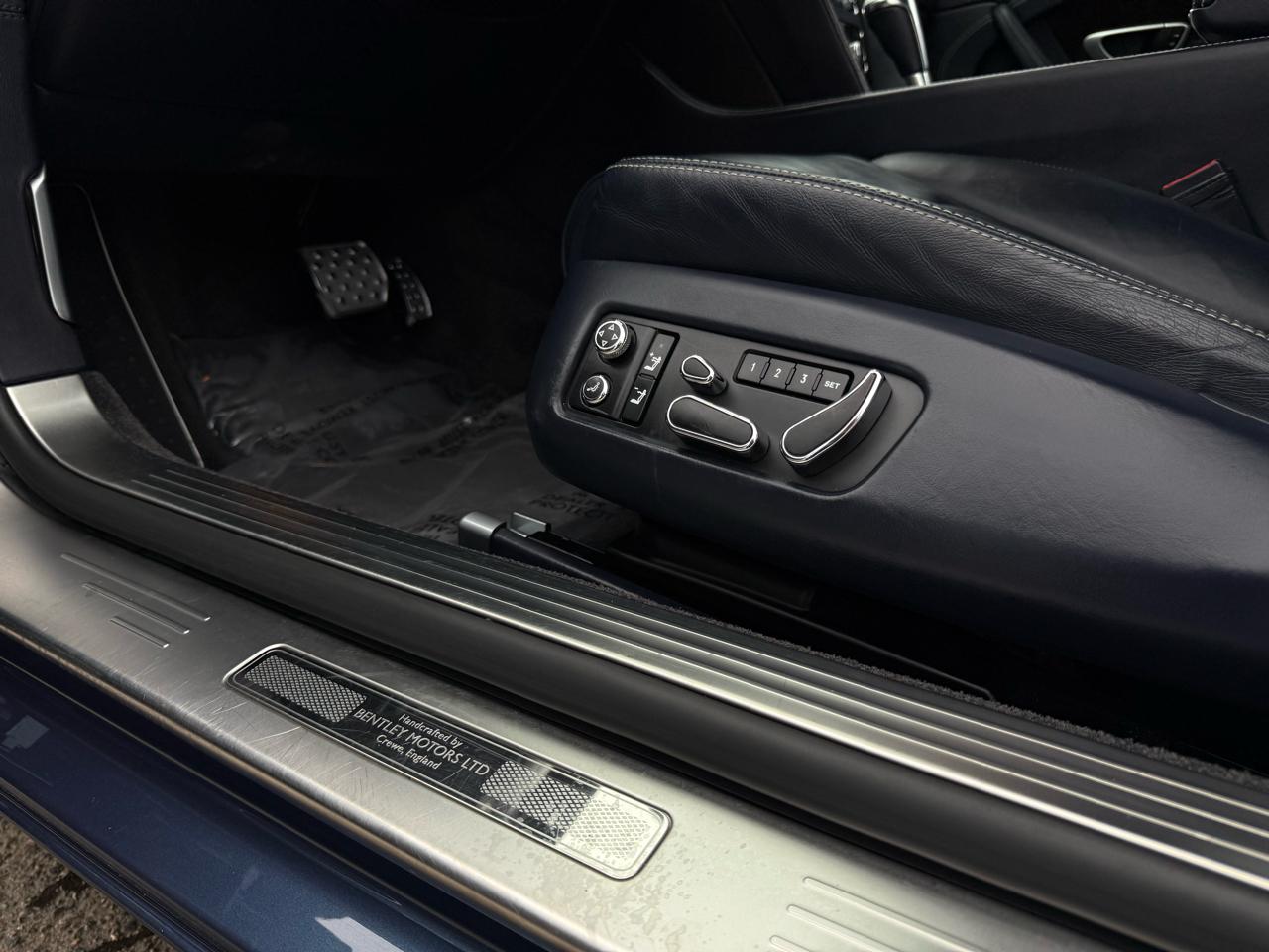 Bentley Continental GTC Convertible 2012