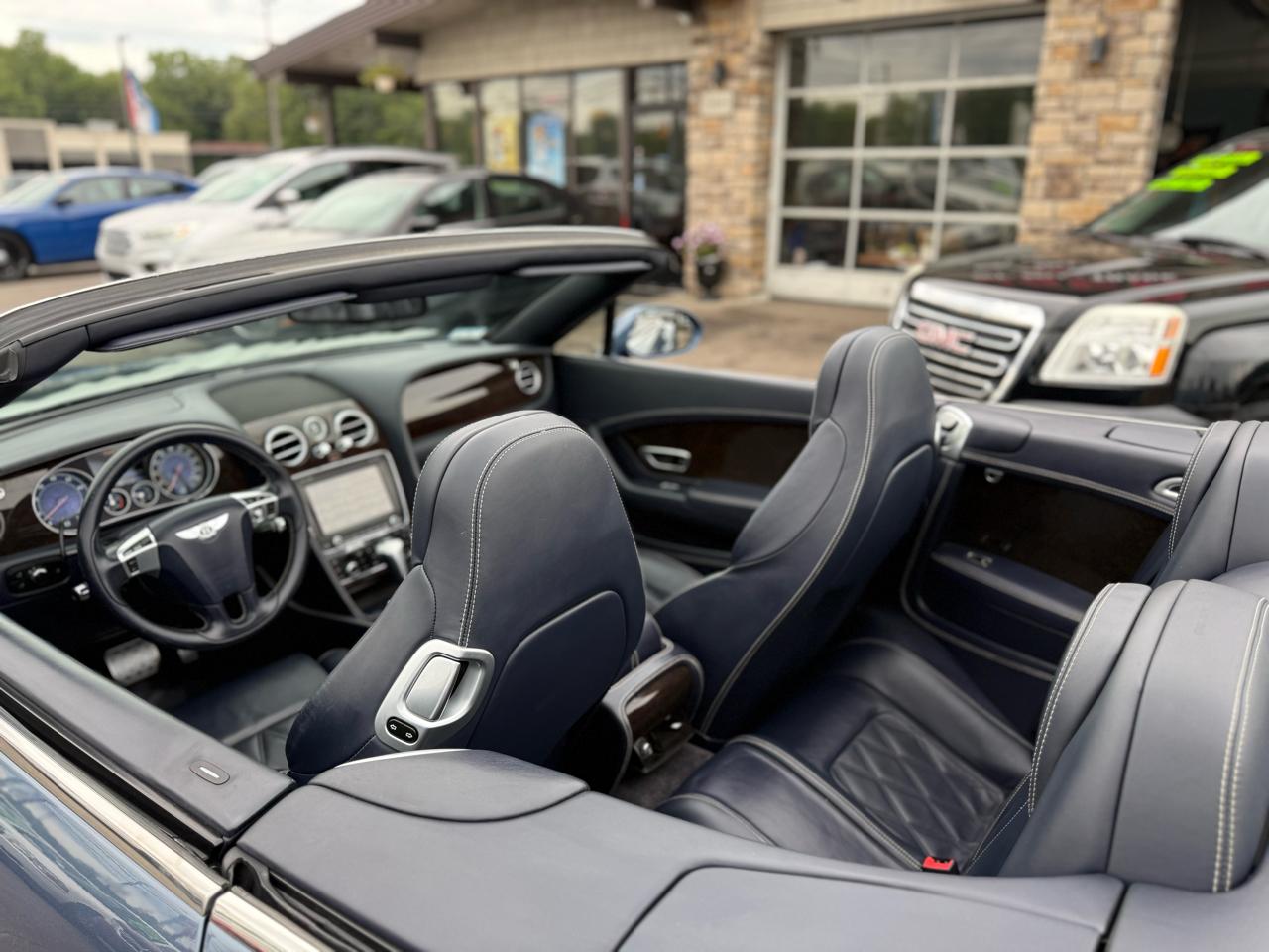 Bentley Continental GTC Convertible 2012