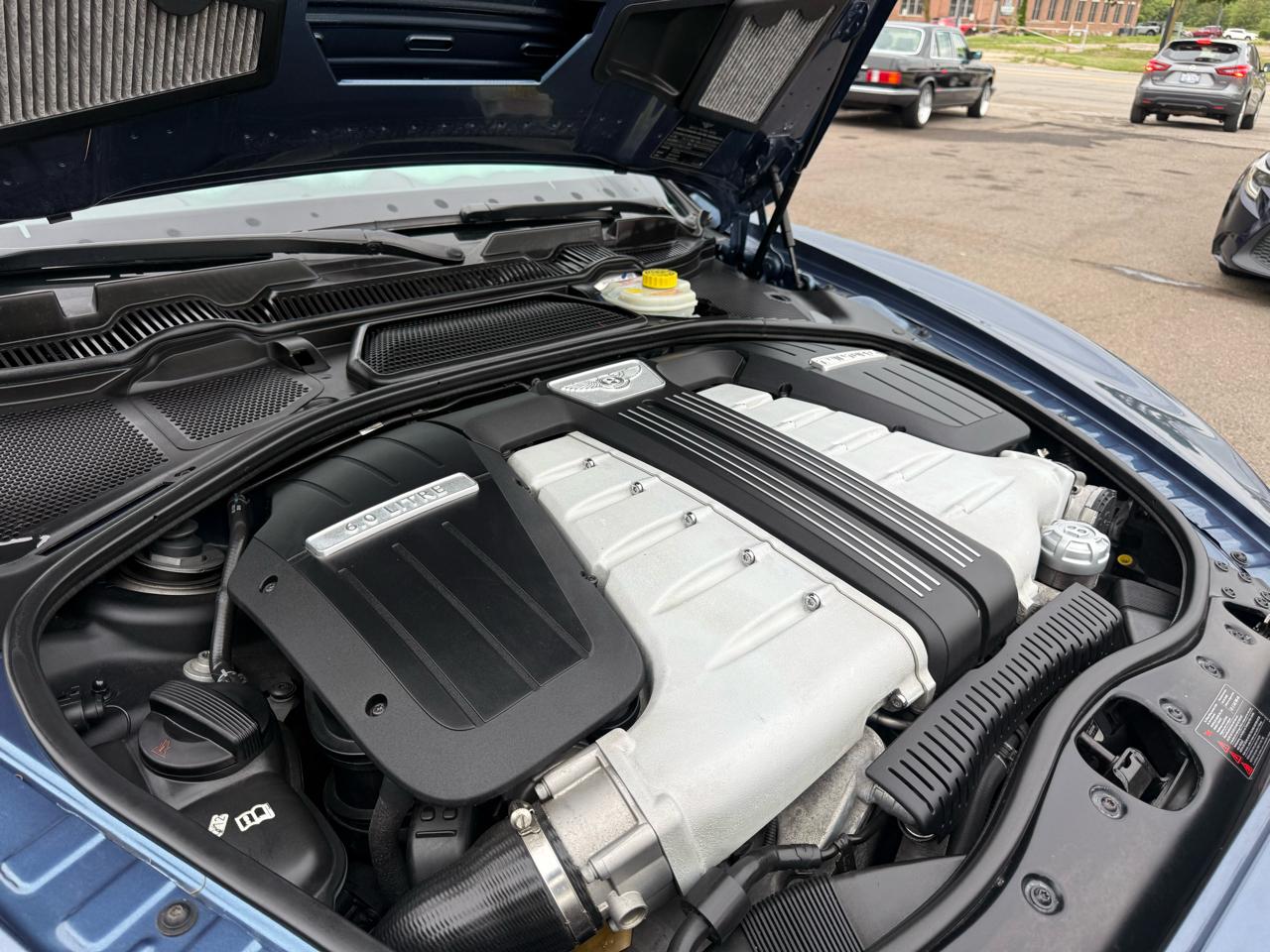 Bentley Continental GTC Convertible 2012