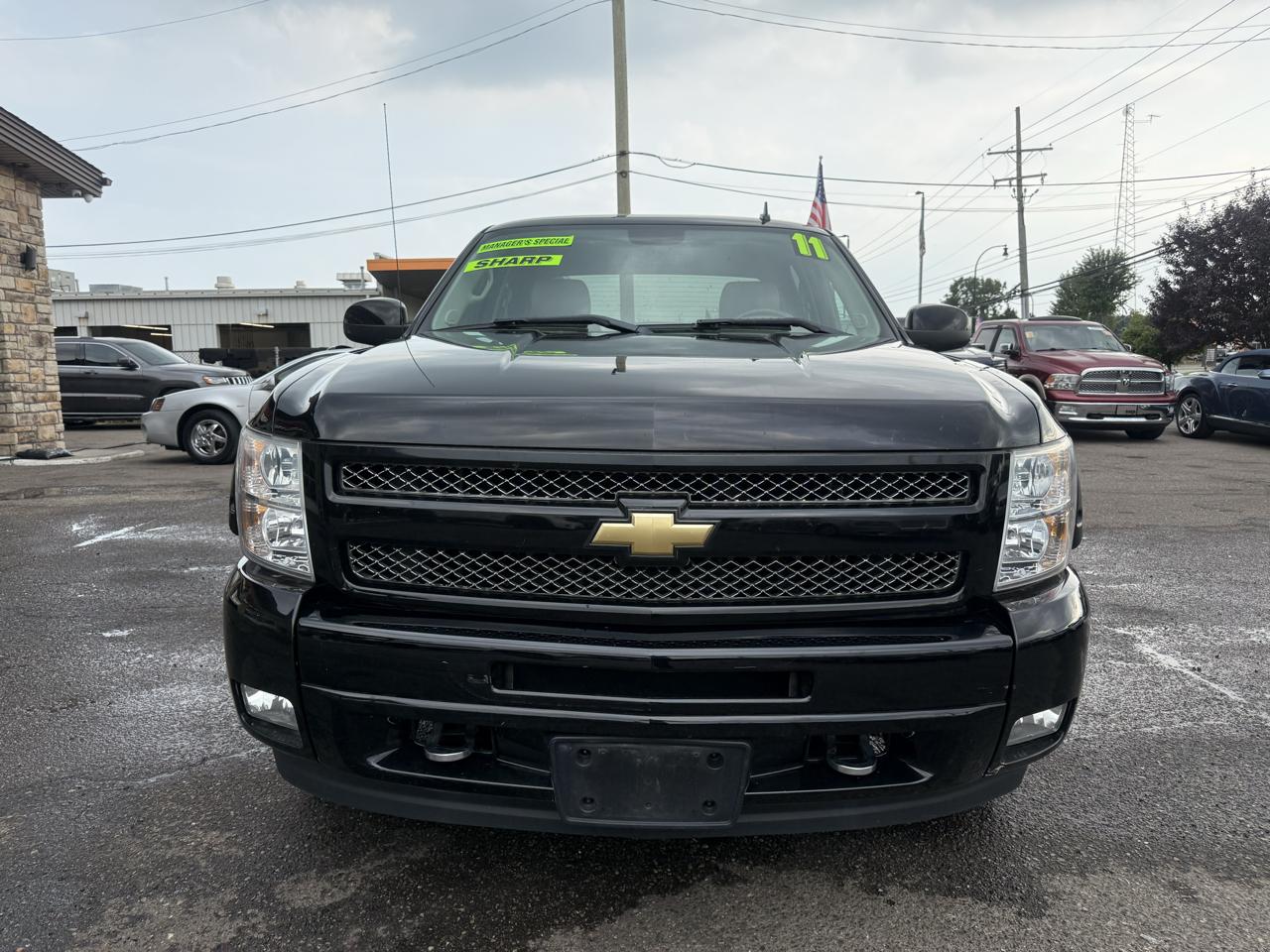 Chevrolet Silverado 1500 LTZ Crew Cab 4WD 2011