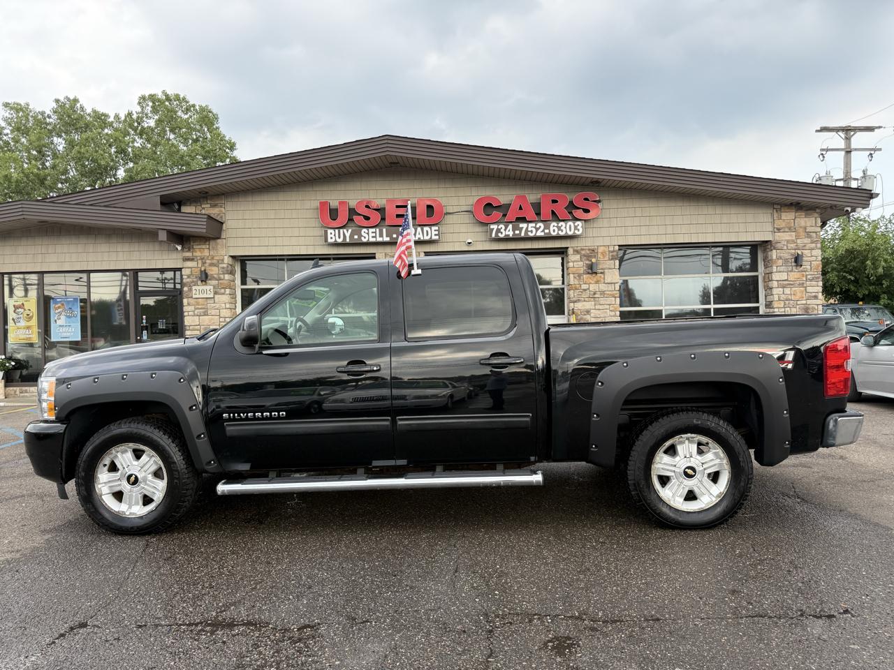 Chevrolet Silverado 1500 LTZ Crew Cab 4WD 2011