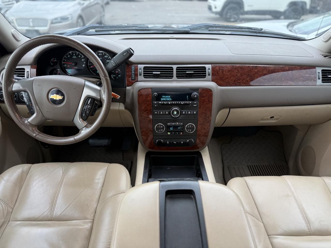 Chevrolet Silverado 1500 LTZ Crew Cab 4WD 2011