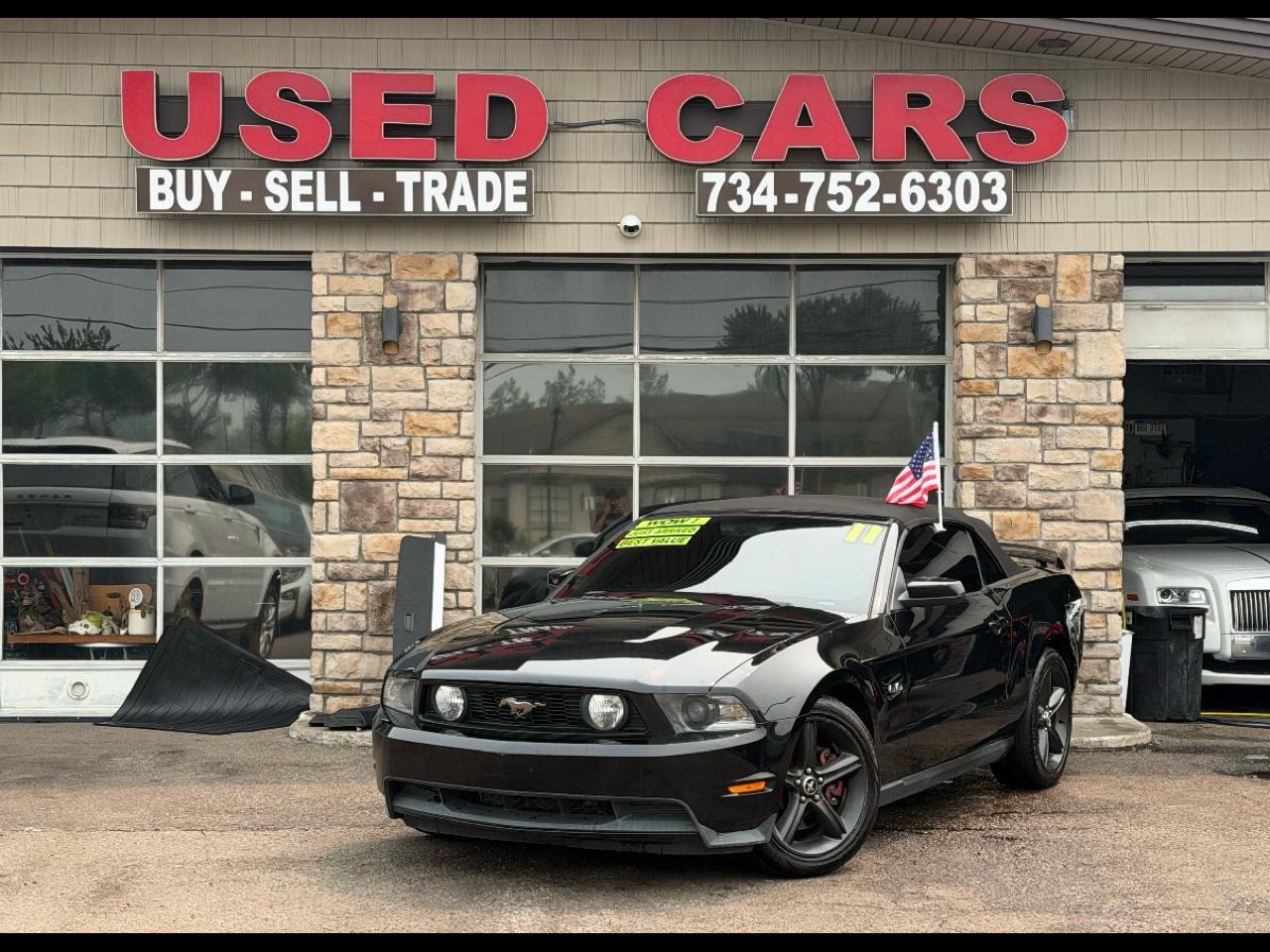 Ford Mustang GT convertible 2011