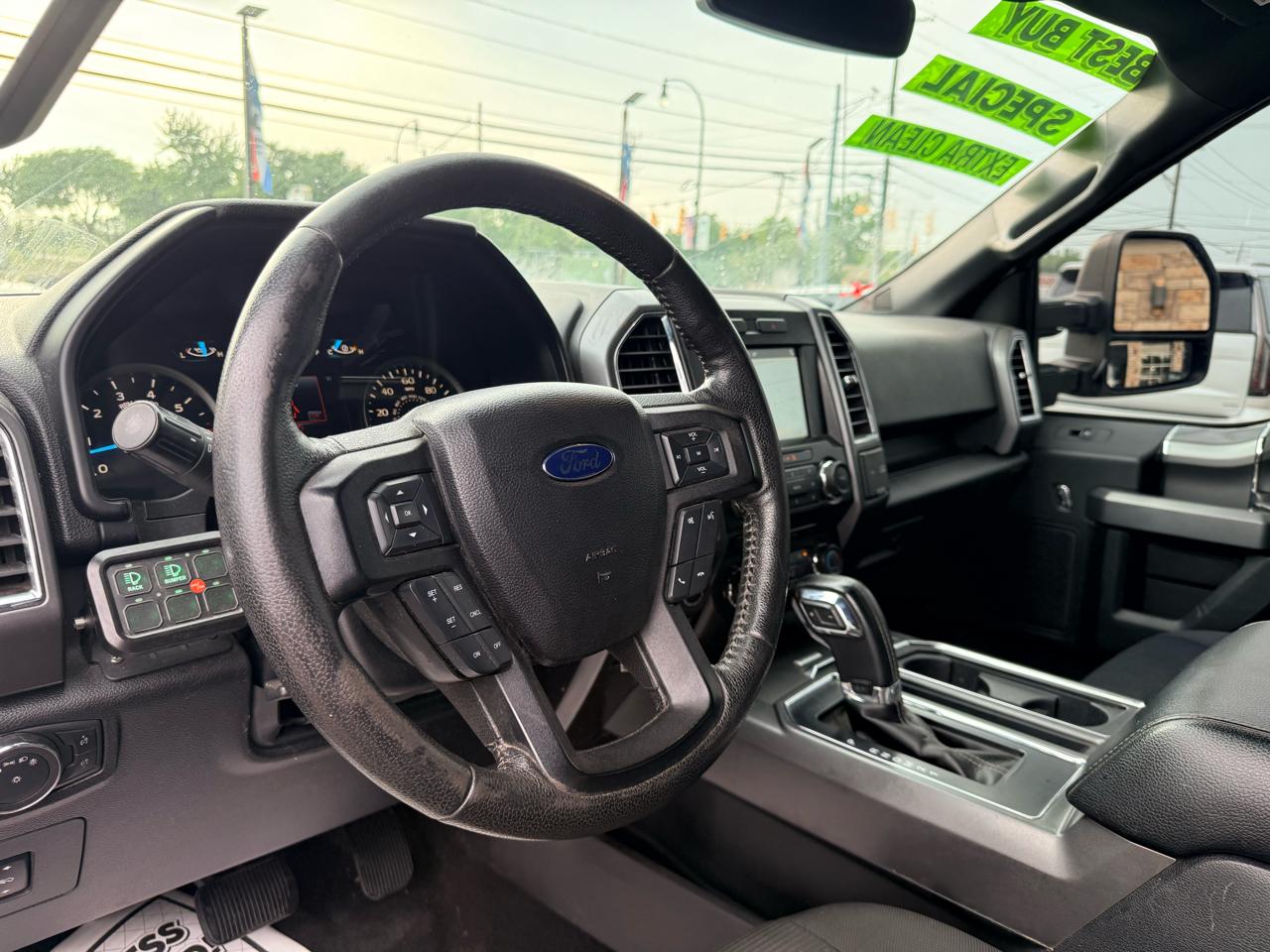 Ford F-150 XLT SuperCrew 5.5-ft. Bed 4WD 2016
