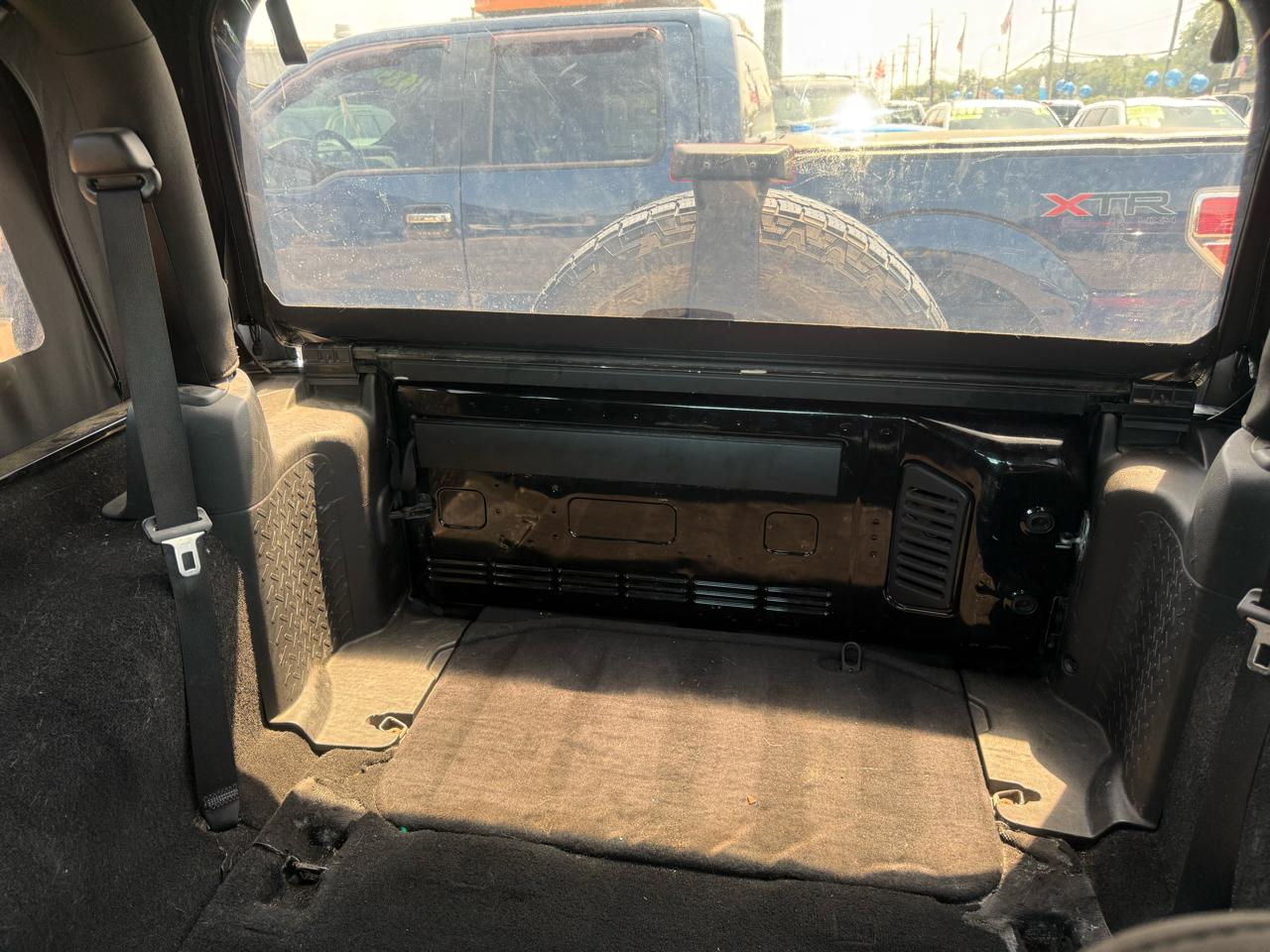 Jeep Wrangler Sport 4WD 2013