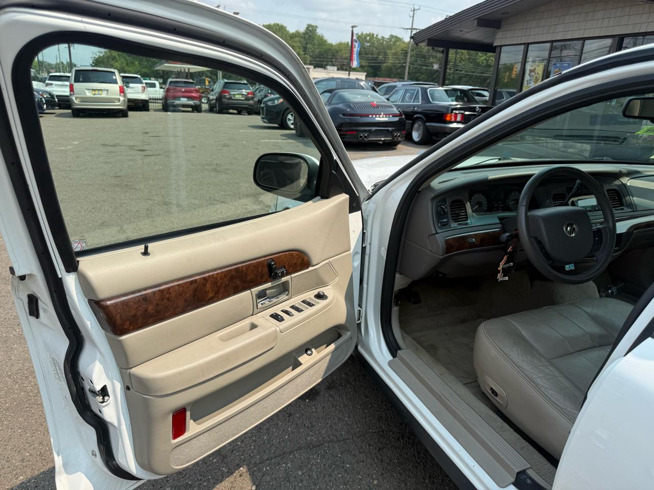 Mercury Grand Marquis LS 2009