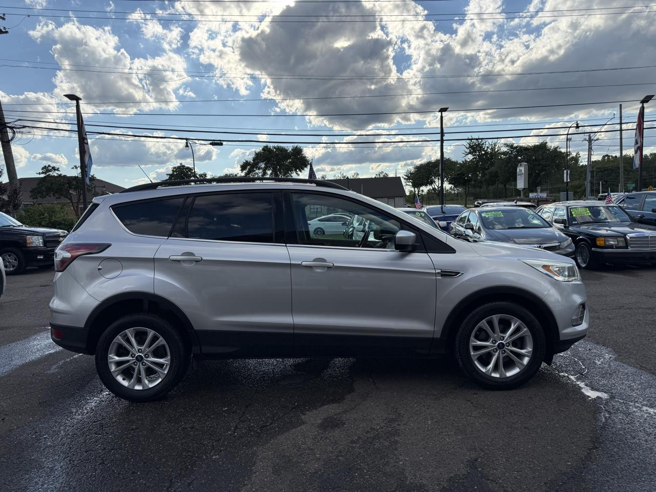 Ford Escape SE FWD 2017