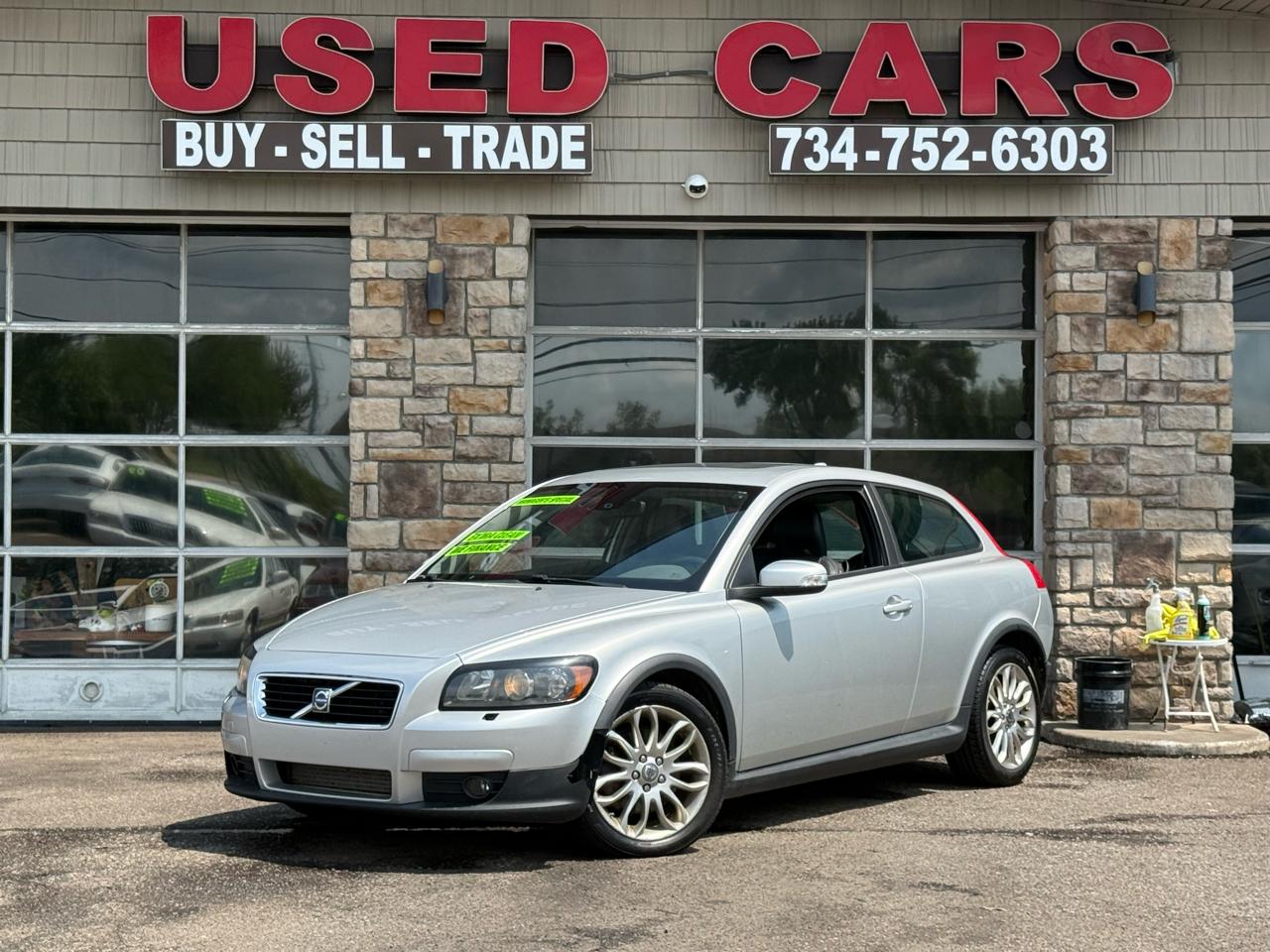 Silver 2008 Volvo C30 Hatchback Front-Wheel Drive Automatic