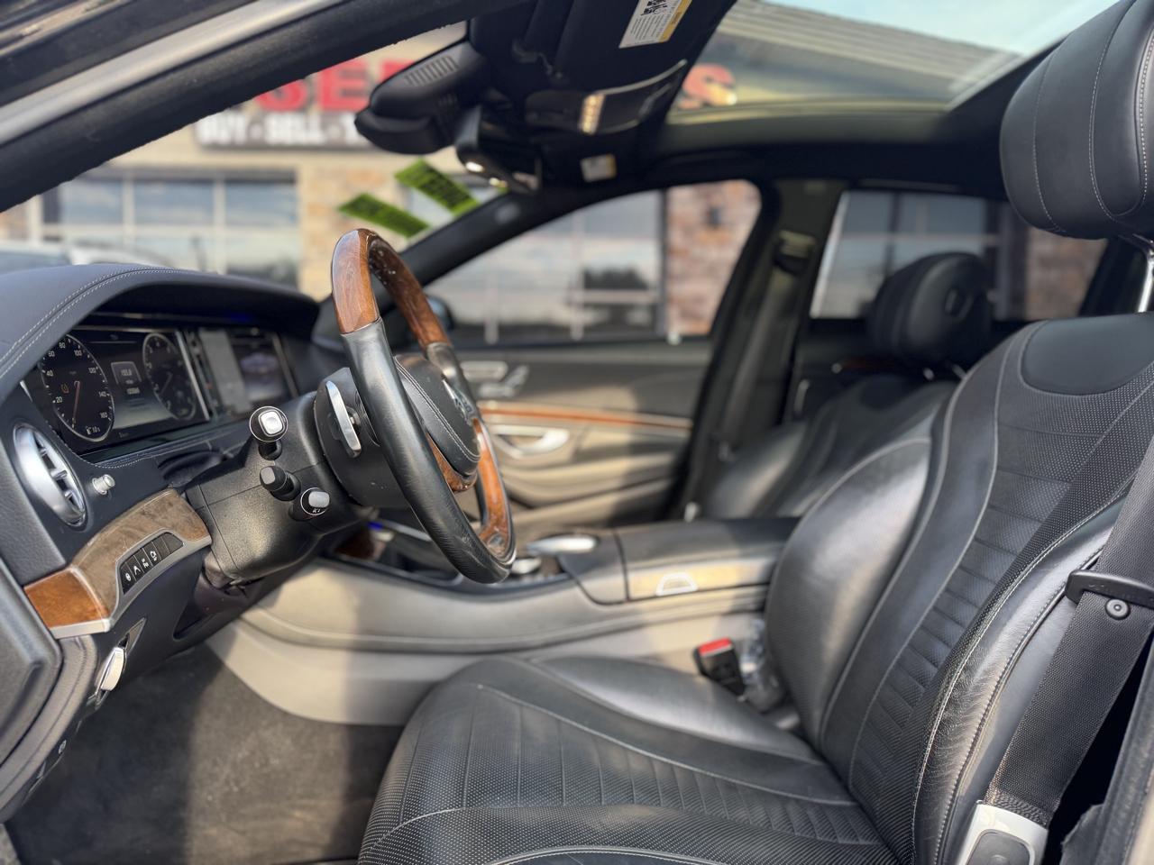 Mercedes-Benz S-Class S550 4MATIC 2016