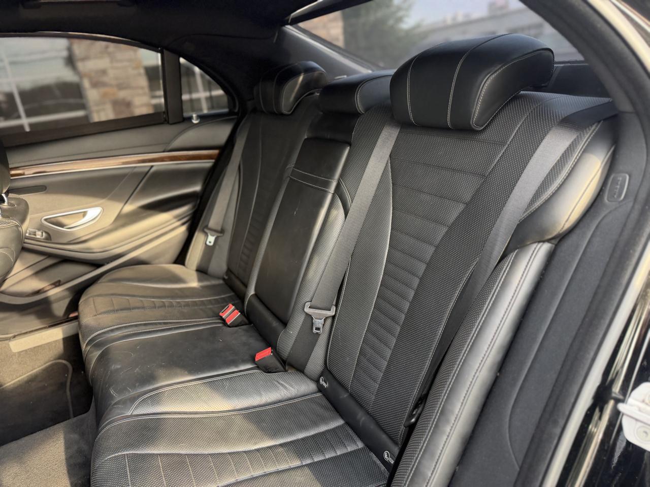Mercedes-Benz S-Class S550 4MATIC 2016