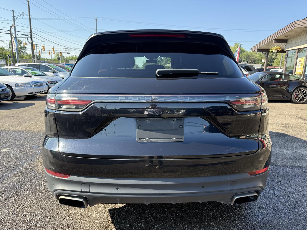 Porsche Cayenne Base 2020