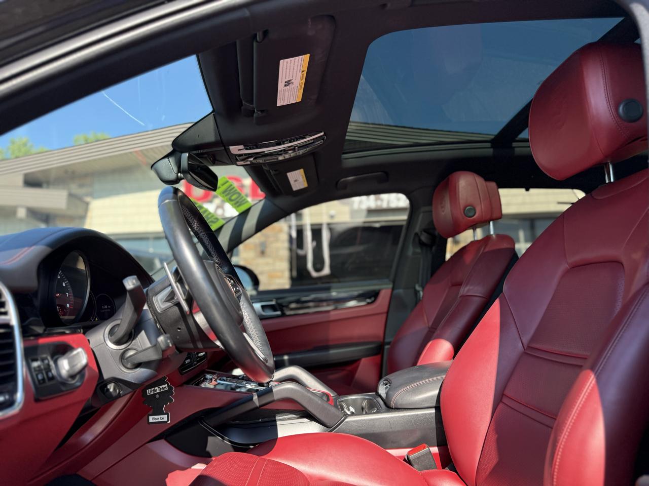 Porsche Cayenne Base 2020